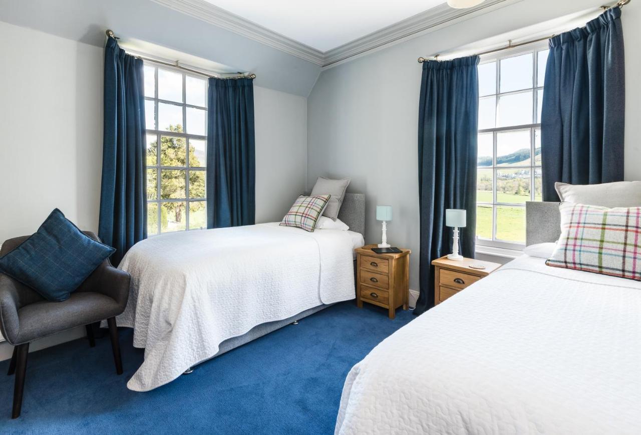 Bed and Breakfast Ptarmigan House à Blair Atholl Extérieur photo
